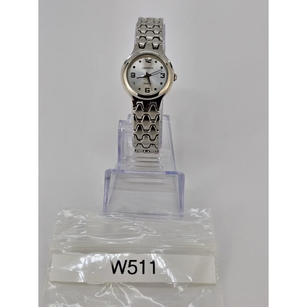 Women's Analog Watch 24MM Gray Dial Gray Bracelet Bands 6.5